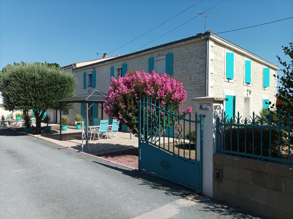 Logis De Lange Studio 2 P Saint-Hilaire-la-Palud Exterior foto